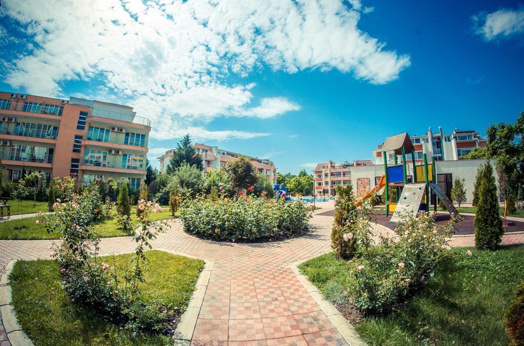 Sunny Fort Apartments Sunny Beach Exterior foto